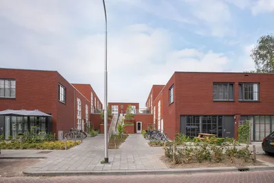 Lariksplaats , 5038HM, Tilburg, Noord-Brabant