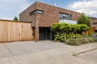 Waterwilg 8, Zevenbergen
