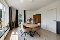 Prins Bernhardlaan 18, Enter