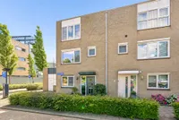 Parijsstraat 1, Almere