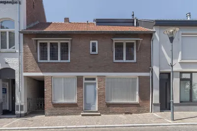 Stationstraat 8, 6231CL, Meerssen, Limburg