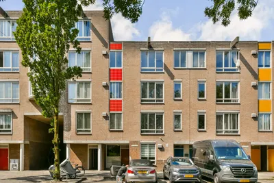 Bernard Shawsingel , 1102VE, Amsterdam, Noord-Holland