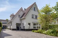 De Loonwerker 5, Leende