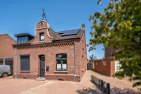 Koninginneplein 13, Belfeld