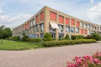 Regelhaalder 94, Warmenhuizen