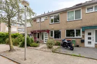 Julianalaan 3, Zwartewaal