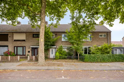 Paulus Potterlaan 27, 5702CV, Helmond, Noord-Brabant