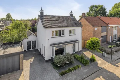 Hoge Weide 30, 4841RH, Prinsenbeek, Noord-Brabant