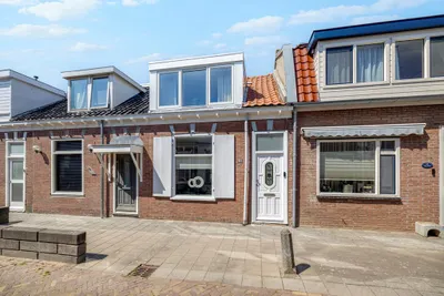Piet Heinstraat 61, 1782RD, Den Helder, Noord-Holland