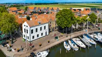 Vingerling 19 b, Middelharnis