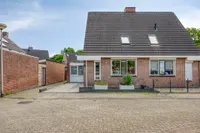 Westlake 4, Steenbergen