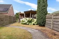 Lindenlaan 8, Geesbrug