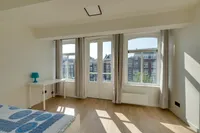 Nieuwezijds Voorburgwal 82 3, Amsterdam