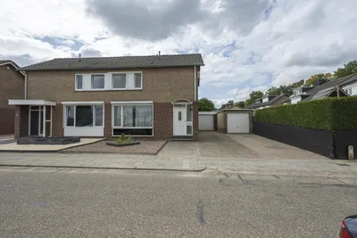 Oude Landgraaf 95, 6373BH, Landgraaf, Limburg