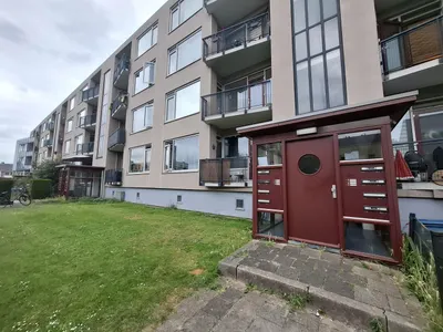 Van Almondestraat 104, 3317AR, Dordrecht, Zuid-Holland