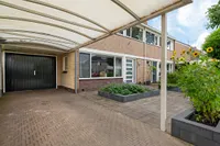 Kolfbaan 72, Burgum