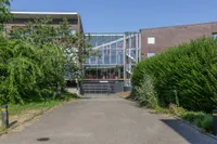 Parelgras 86, Houten