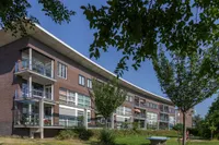 Parelgras 86, Houten