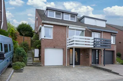 Pastoor Prickaertsstraat 20, 6291LM, Vaals, Limburg