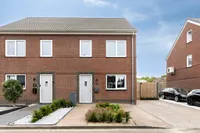 Trambaan 36, Tienray