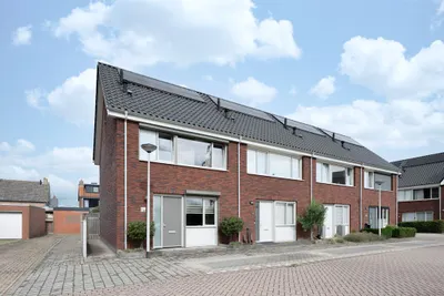 A M De Jongstraat 60, 4735BW, Zegge, Noord-Brabant