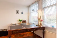 Van Tuyll van Serooskerkenweg, Amsterdam