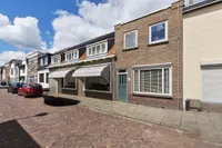 Oostdijk 123, Oud-Beijerland