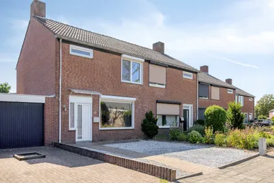 Jacobastraat 26, 6102CP, Echt, Limburg