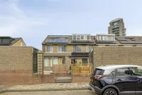 Lekstraat 33, Spijkenisse