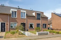 Merkelstraat 13, Maasbracht