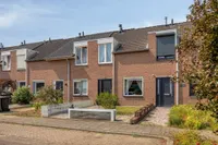 Merkelstraat 13, Maasbracht