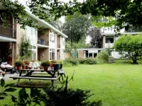 Schoolweg, Austerlitz