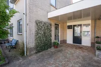Waardwei 3, Den Burg
