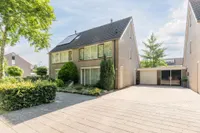 Dinxperlolaan 10, Tilburg
