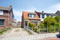 Meester Willem Schorerstraat 9, Hoofdplaat