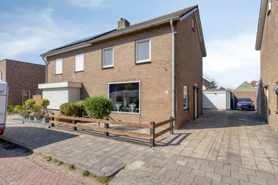 van Hertsbekestraat 10, 4311GT, Bruinisse, Zeeland