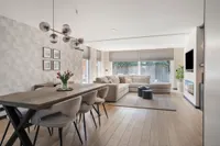 Magnolia 16, Halsteren