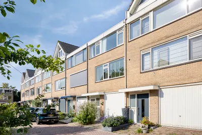 Forsythiastraat 15, 2651TC, Berkel En Rodenrijs, Zuid-Holland