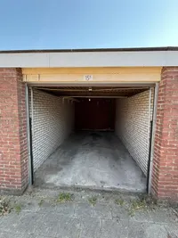 Van Lenneplaan 15, Roosendaal