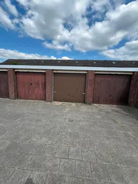 Van Lenneplaan 15, Roosendaal
