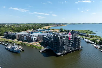 Stationsplein 168, 3224AT, Hellevoetsluis, Zuid-Holland