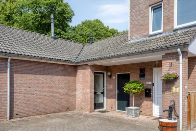 Hoekwoning Kastanjelaan, Mheer