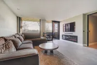 Koolhovenlaan 11, Den Haag
