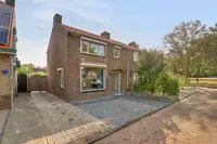 Burgemeester Vermetstraat 6, Lewedorp