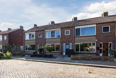 Doctor Ariënslaan 155, 4761EM, Zevenbergen, Noord-Brabant