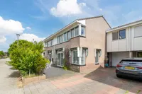 Roosje Vosplantsoen 12, Hoofddorp