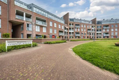 Willem- en Maryplein 12, 3221CE, Hellevoetsluis, Zuid-Holland