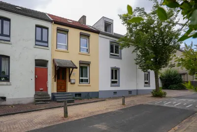 Seffenterstraat 49, 6291GB, Vaals, Limburg