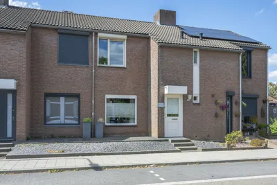 Honigmannstraat 13 A, 6372VH, Landgraaf, Limburg