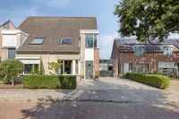 Prinses Christinastraat 16, Nieuwdorp